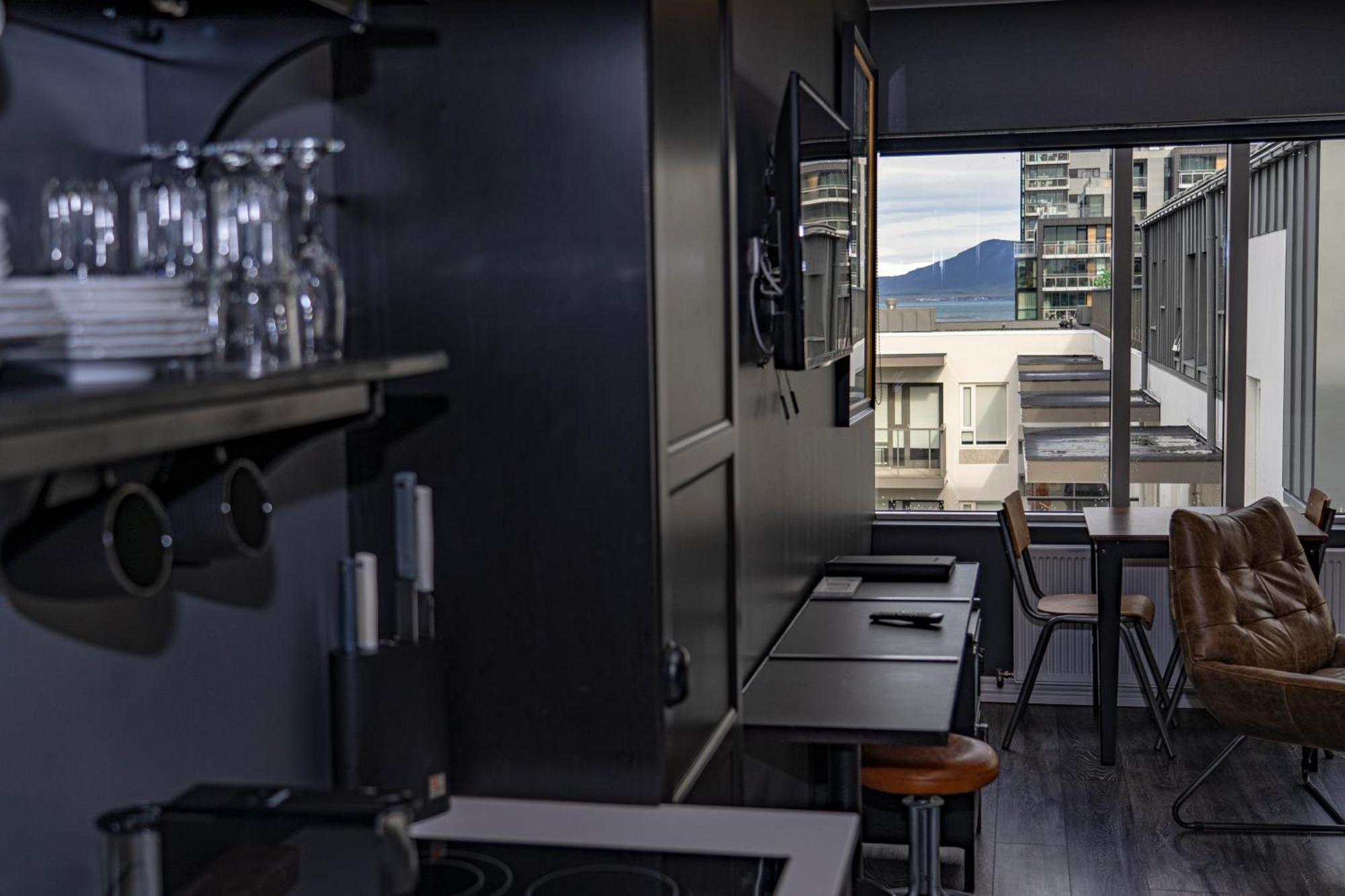 Vintage Apartment Hotel Reykjavik Bagian luar foto